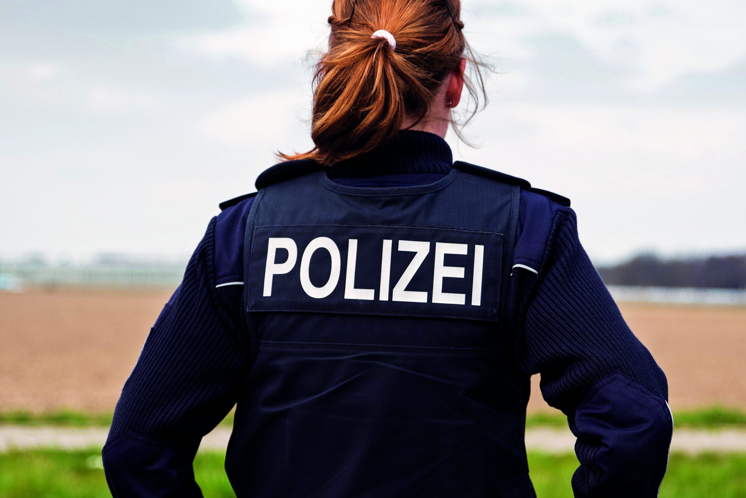 Read more about the article Psychische Belastung von Polizeikräften: FREIE WÄHLER fordern einen Ausbau der Hilfsangebote